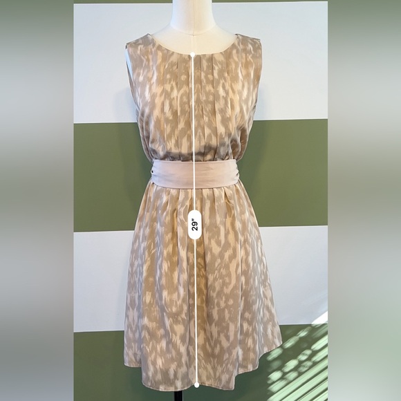 Simple Mini Dress - Picture 4 of 6